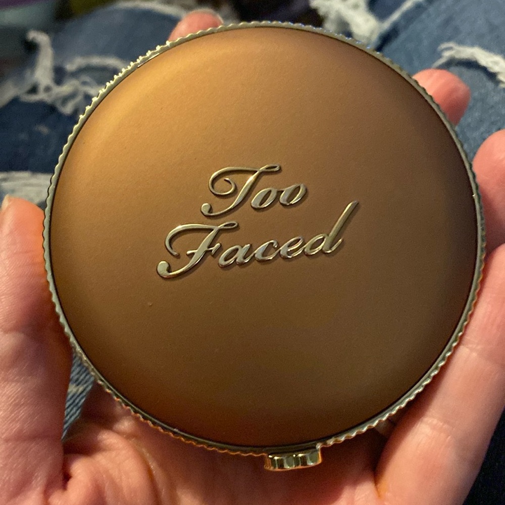 Too Faced Bronzer